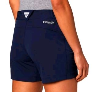 Columbia Coral Point III Navy Shorts, Medium